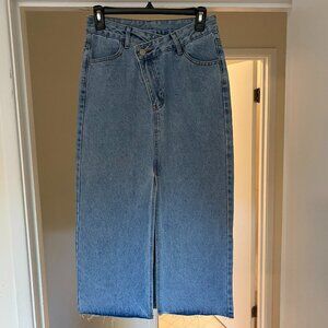 High waist, front slit, light wash denim maxi skirt with frayed raw hem Size S